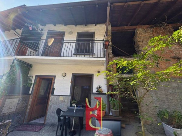 appartamento in vendita ad Arsago Seprio