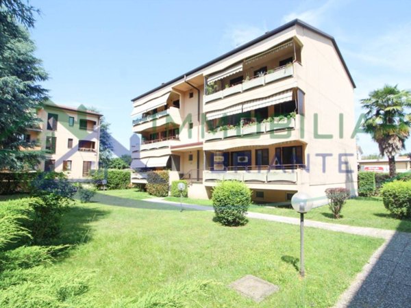 appartamento in vendita ad Arsago Seprio