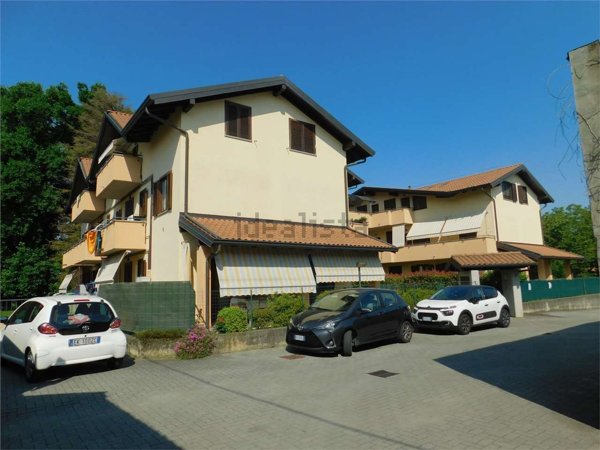 appartamento in vendita ad Arsago Seprio