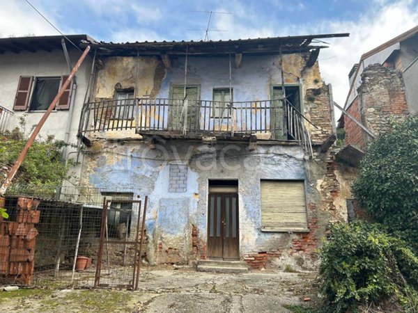 appartamento in vendita ad Arsago Seprio