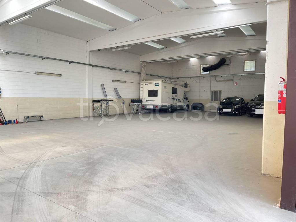 appartamento in vendita ad Arsago Seprio