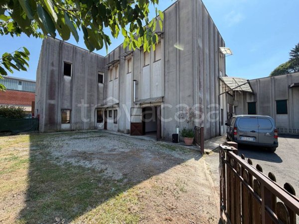 appartamento in vendita ad Arsago Seprio
