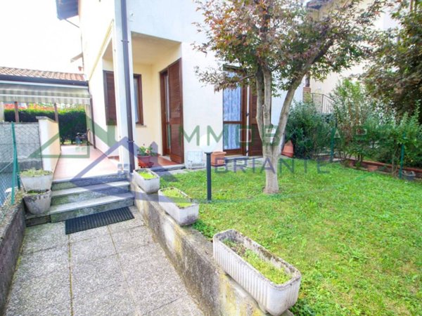 appartamento in vendita ad Arsago Seprio