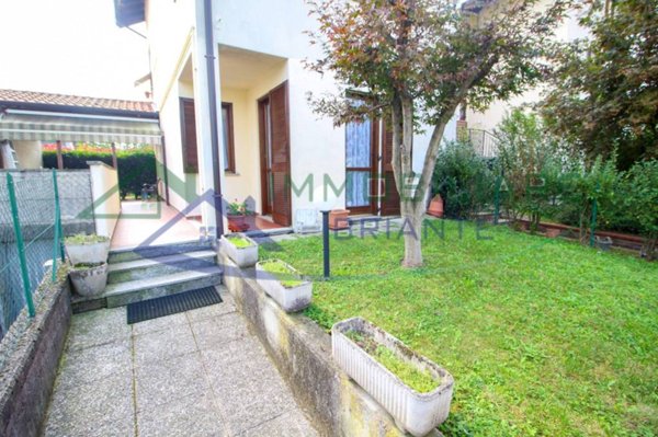 appartamento in vendita ad Arsago Seprio