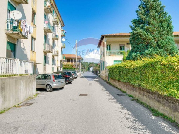 appartamento in vendita ad Arsago Seprio