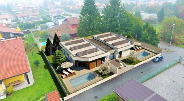casa indipendente in vendita ad Arsago Seprio