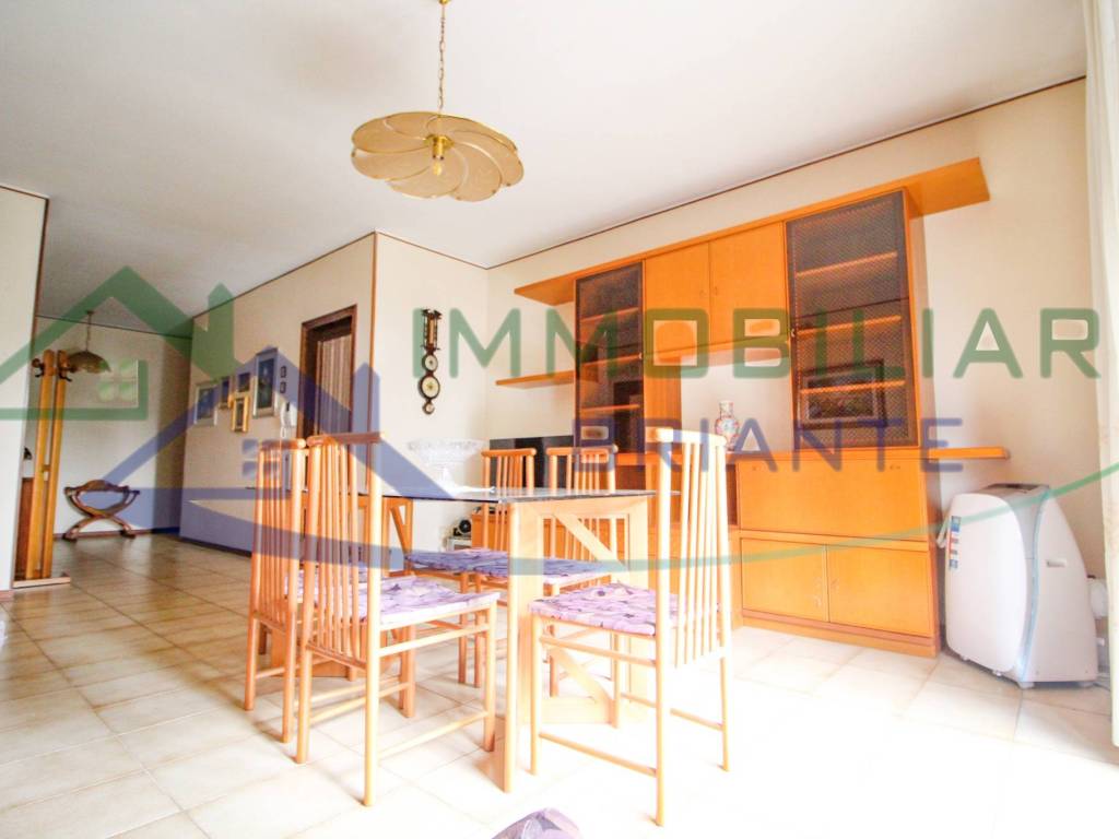 appartamento in vendita ad Arsago Seprio