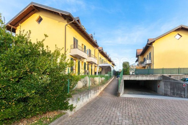 appartamento in vendita ad Arsago Seprio