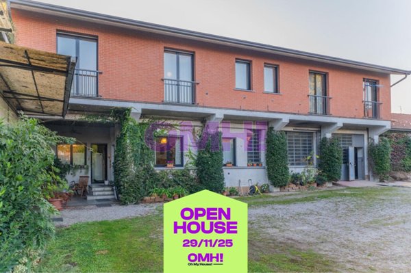 casa indipendente in vendita ad Arsago Seprio