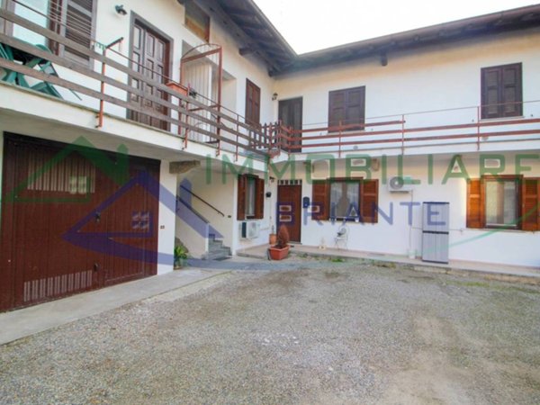 appartamento in vendita ad Arsago Seprio