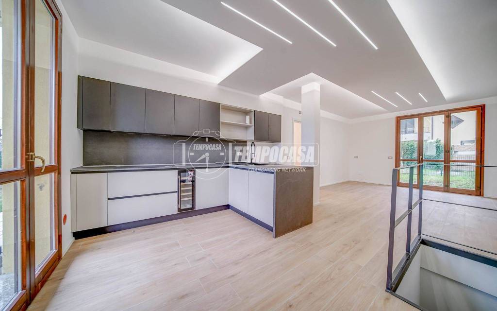 appartamento in vendita ad Arsago Seprio