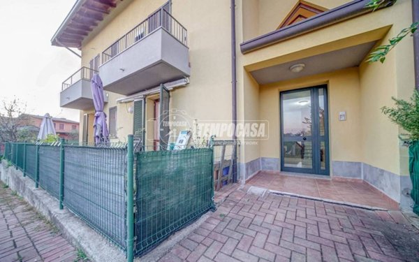 appartamento in vendita ad Arsago Seprio