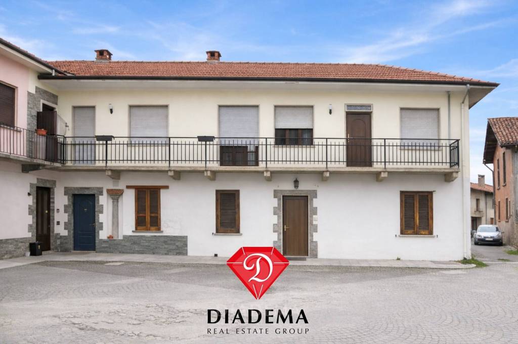 appartamento in vendita ad Arsago Seprio