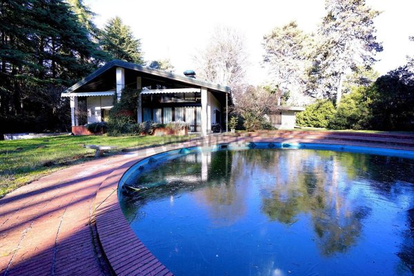 casa indipendente in vendita ad Arsago Seprio