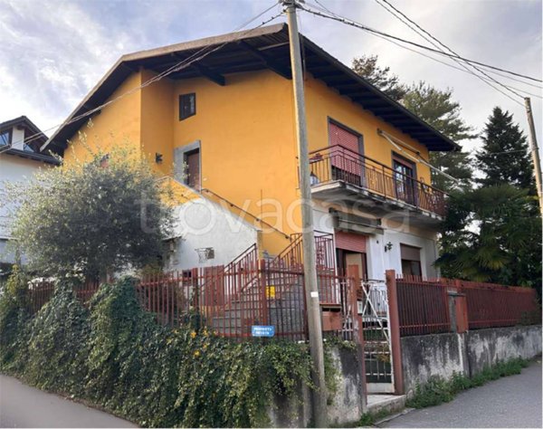 appartamento in vendita ad Arsago Seprio
