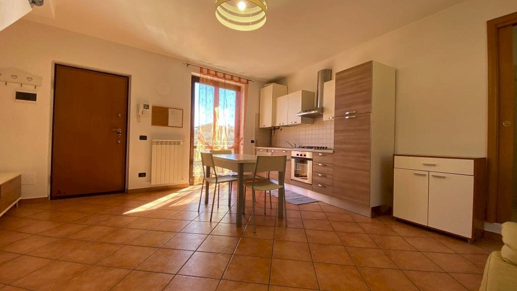 appartamento in vendita ad Arsago Seprio