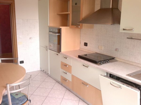 appartamento in vendita ad Arsago Seprio