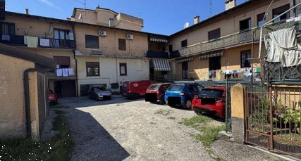 appartamento in vendita ad Arsago Seprio
