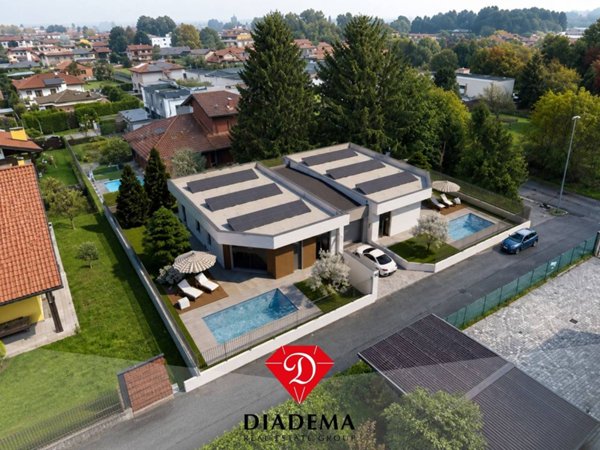 casa indipendente in vendita ad Arsago Seprio