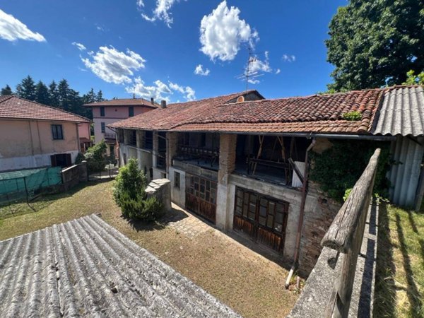 casa indipendente in vendita ad Arsago Seprio