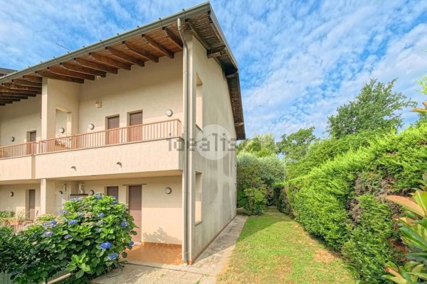 casa indipendente in vendita ad Arsago Seprio