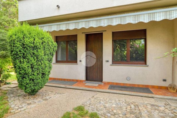 casa indipendente in vendita ad Arsago Seprio