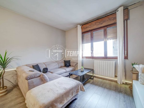 appartamento in vendita ad Arsago Seprio