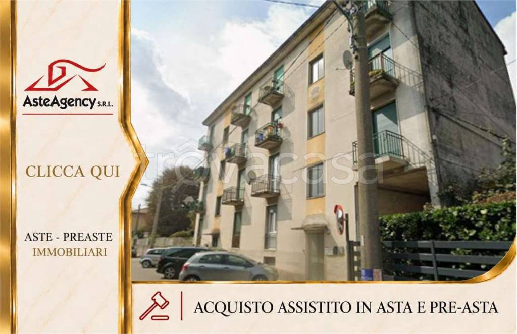 appartamento in vendita ad Arsago Seprio