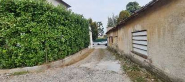 appartamento in vendita ad Azzate