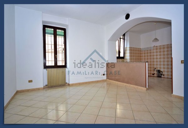 appartamento in vendita ad Azzate