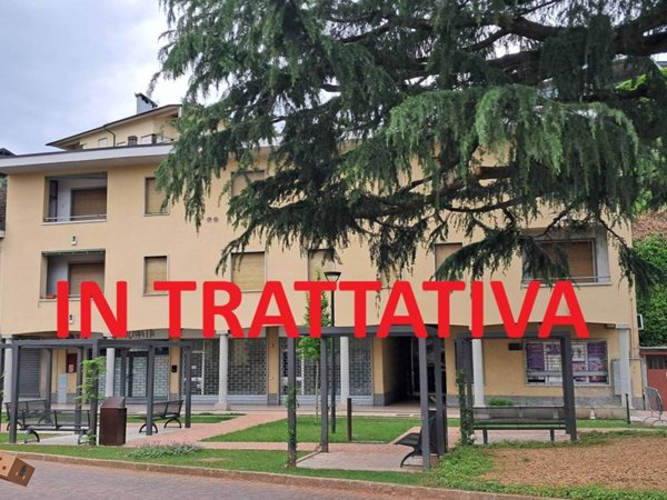 appartamento in vendita ad Azzate