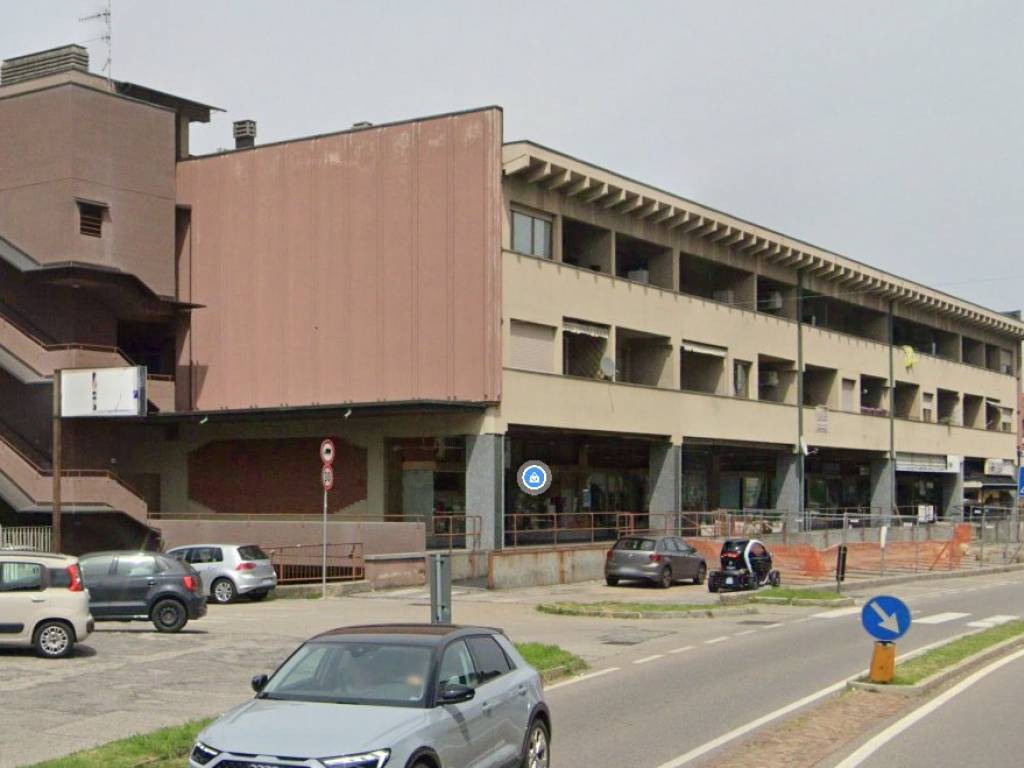 appartamento in vendita ad Azzate