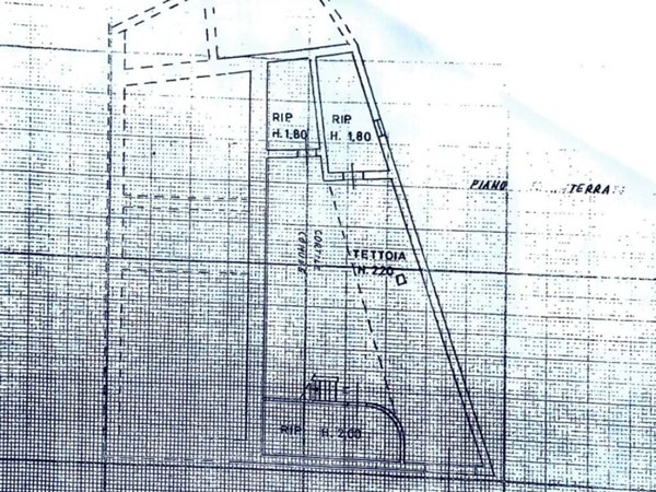 casa indipendente in vendita ad Azzate