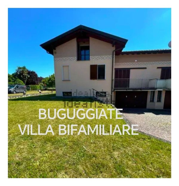 casa indipendente in vendita ad Azzate