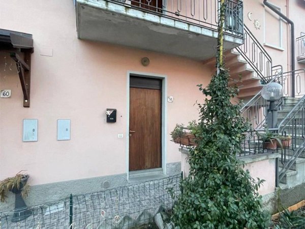 appartamento in vendita ad Azzate