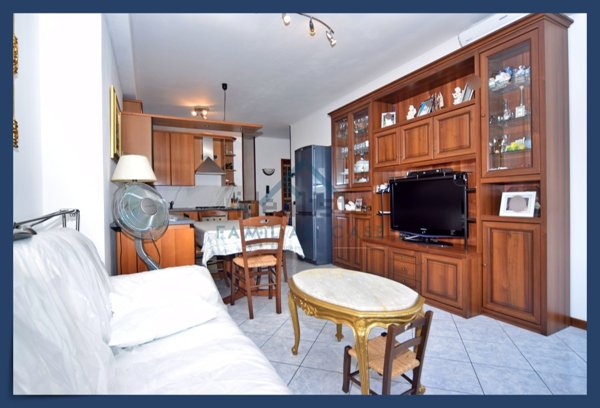 appartamento in vendita ad Azzate