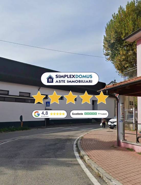 casa indipendente in vendita ad Azzate