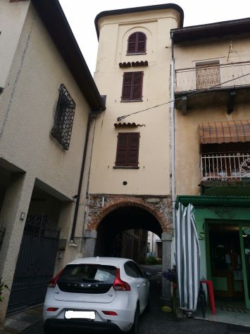 casa indipendente in vendita ad Azzio