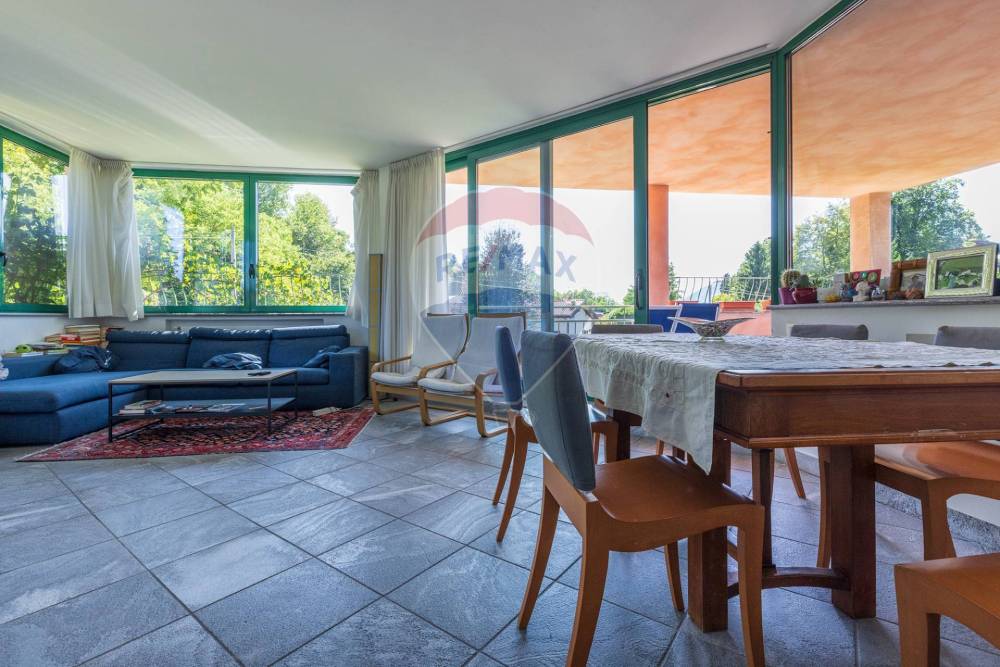 casa indipendente in vendita ad Azzio