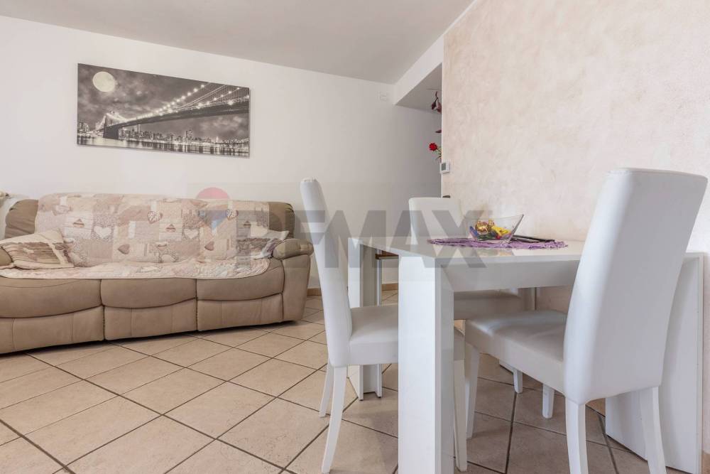 appartamento in vendita ad Azzio