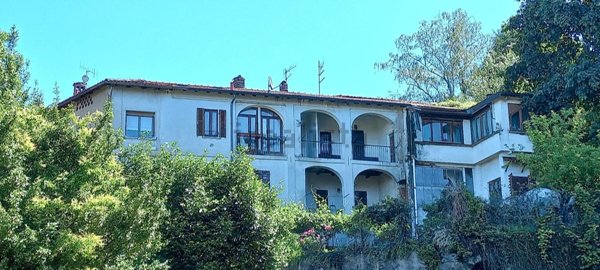appartamento in vendita ad Azzio