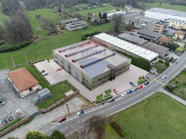 terreno edificabile in vendita a Barasso