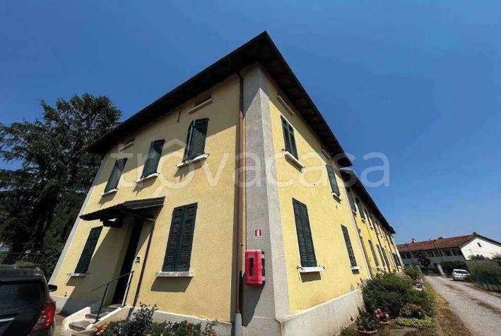 appartamento in vendita a Barasso