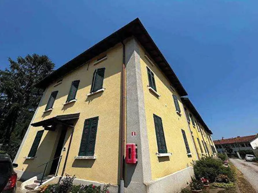 appartamento in vendita a Barasso