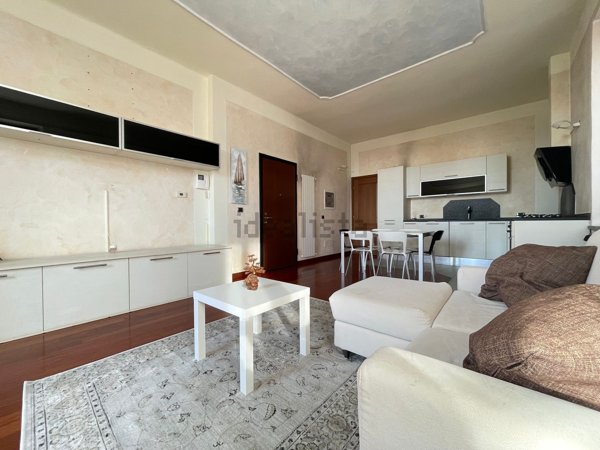 appartamento in vendita a Barasso