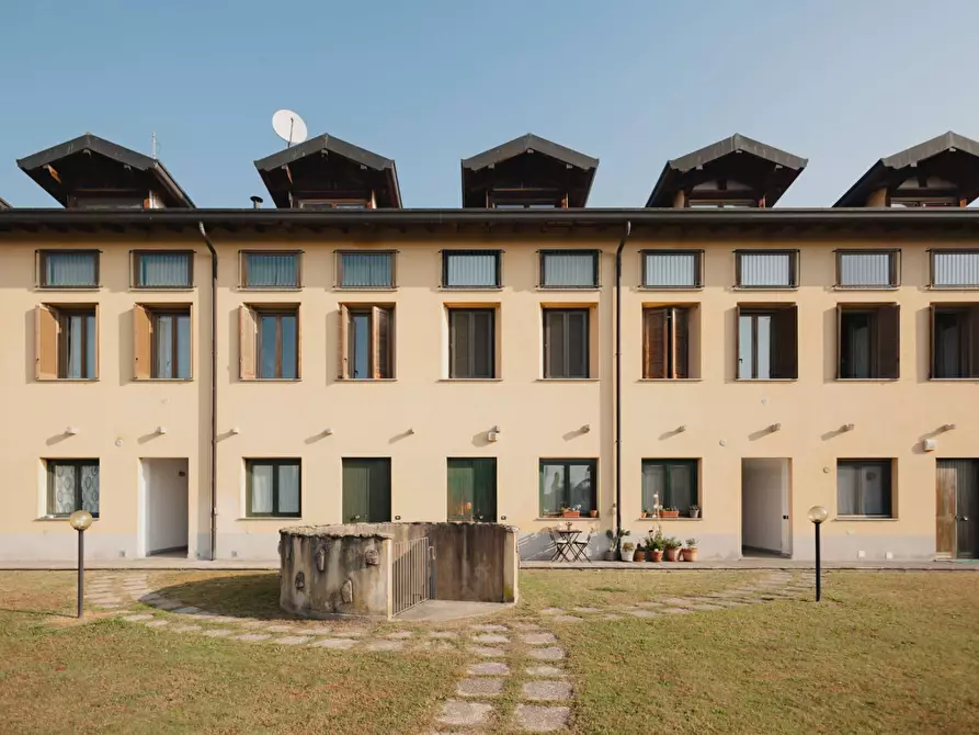 appartamento in vendita a Barasso