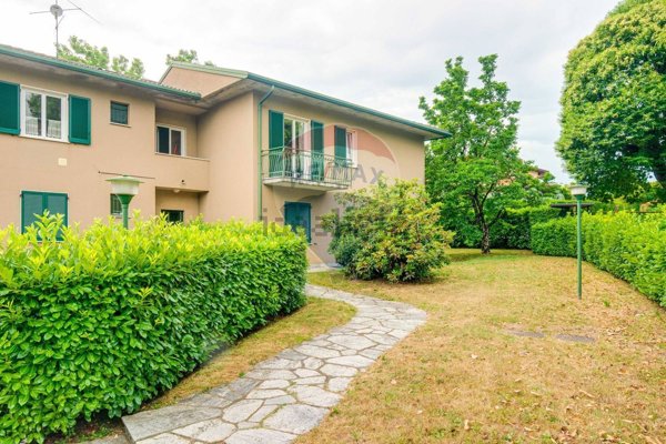 appartamento in vendita a Barasso