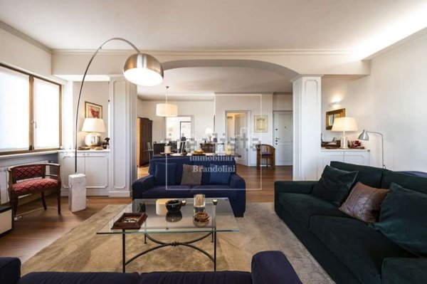 appartamento in vendita a Barasso