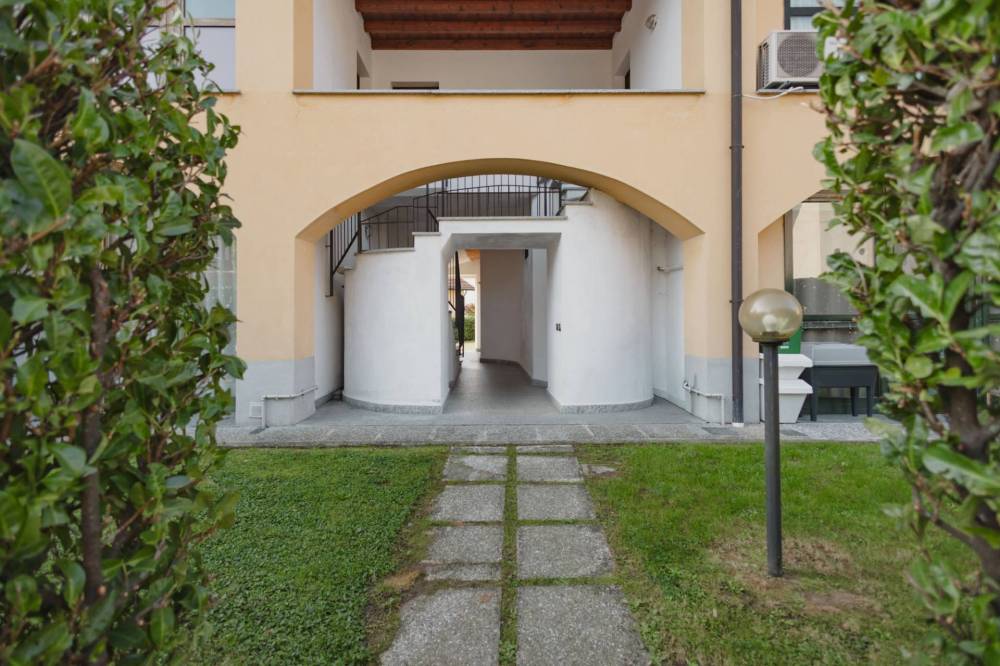 appartamento in vendita a Barasso