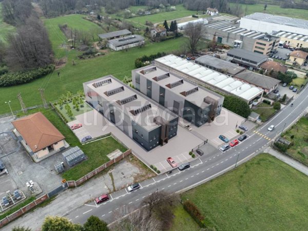 terreno edificabile in vendita a Barasso